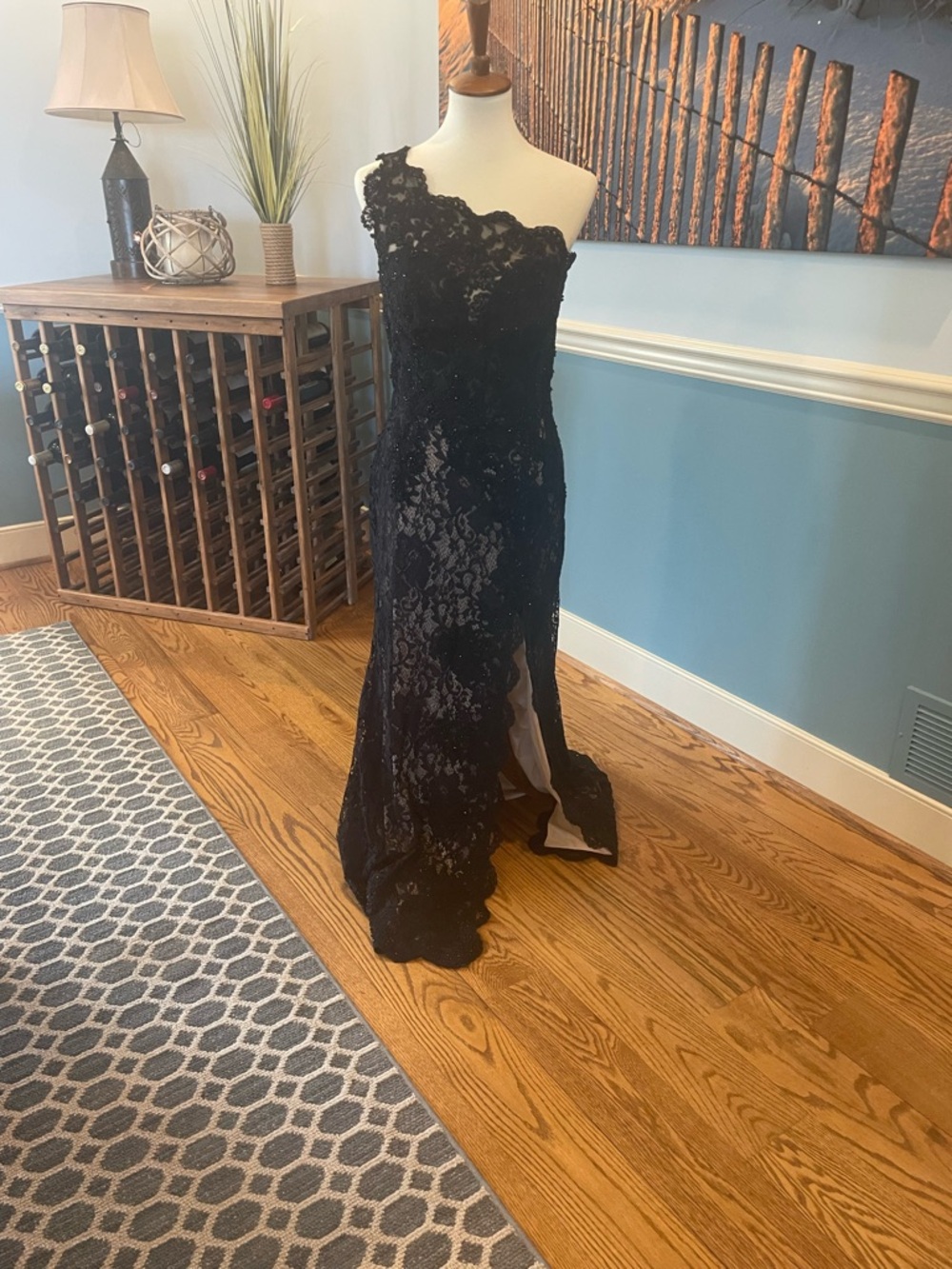 Black Lace One-Shoulder Evening Gown